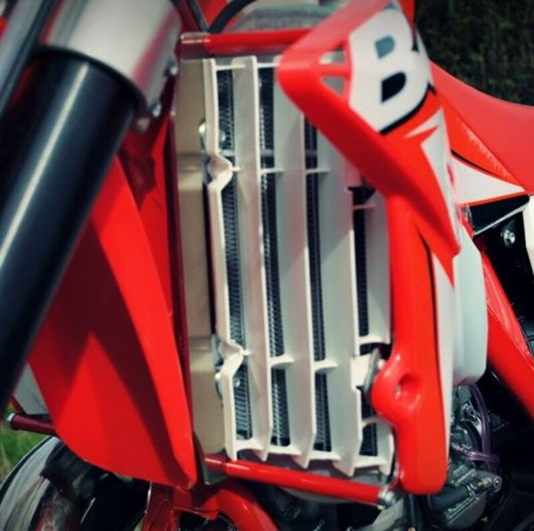 AXP Aluminium Radiator Guard - Beta AX1311