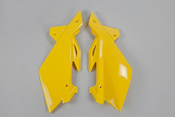 Panneaux latéraux d'OVNI HU03317 # 103